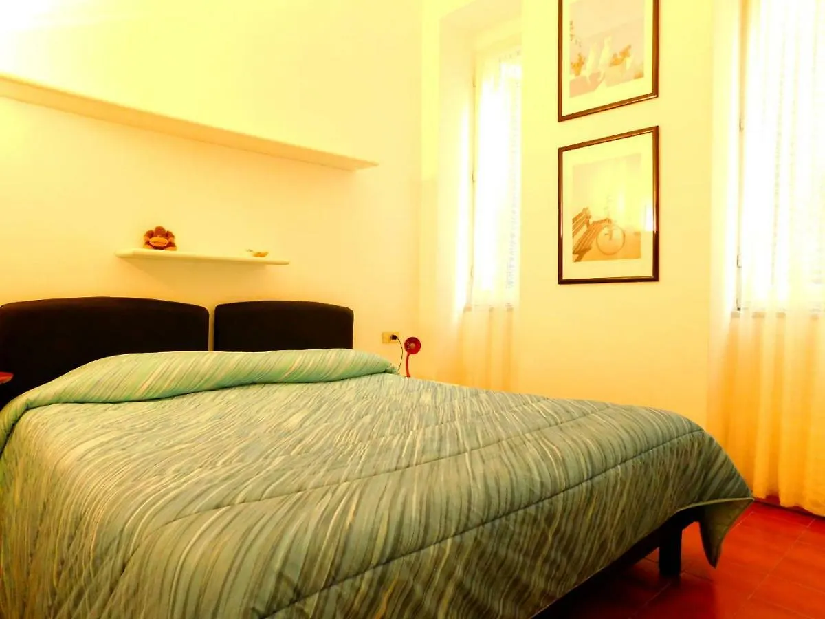 Lorenzo Apartment Levanto 0*,  Italy